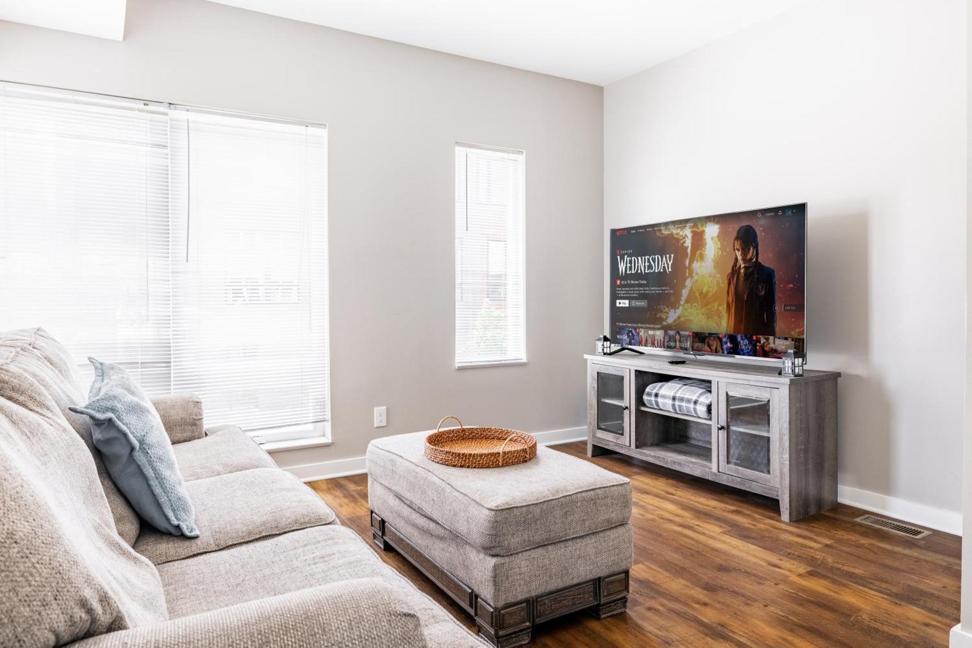 Luxury Downtown Townhome Unit 13 Cleveland Exterior photo